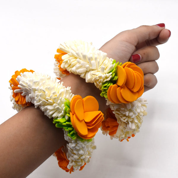 Artificial Gajra Flower Kangan Bangles.  knfrode3c-b