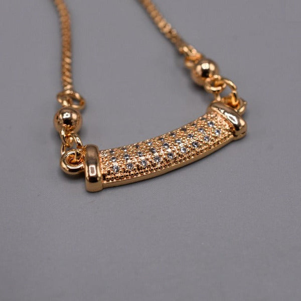 Japanese Small And Simple Electroplating K Gold One Word Necklace Temperament Cold Wind Recommended