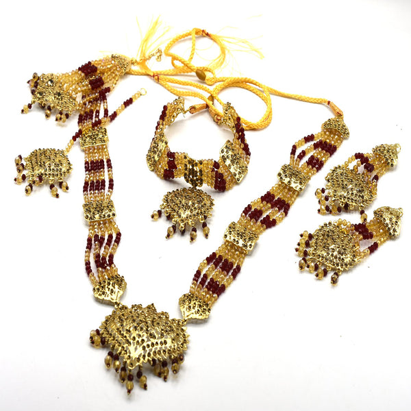 Hyderabadi set red