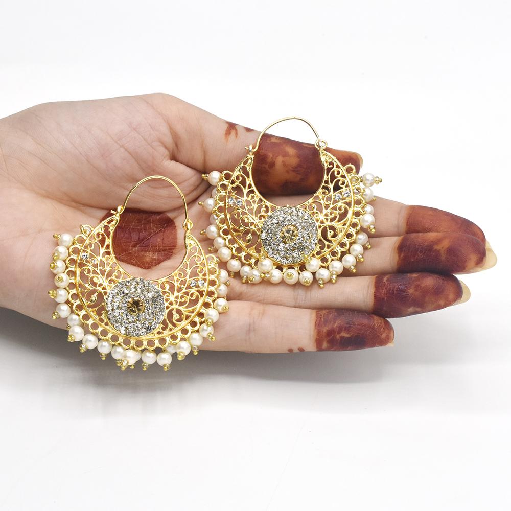 Stylish Gold Colour Stud Earrings For Women egfrgdb4e-4